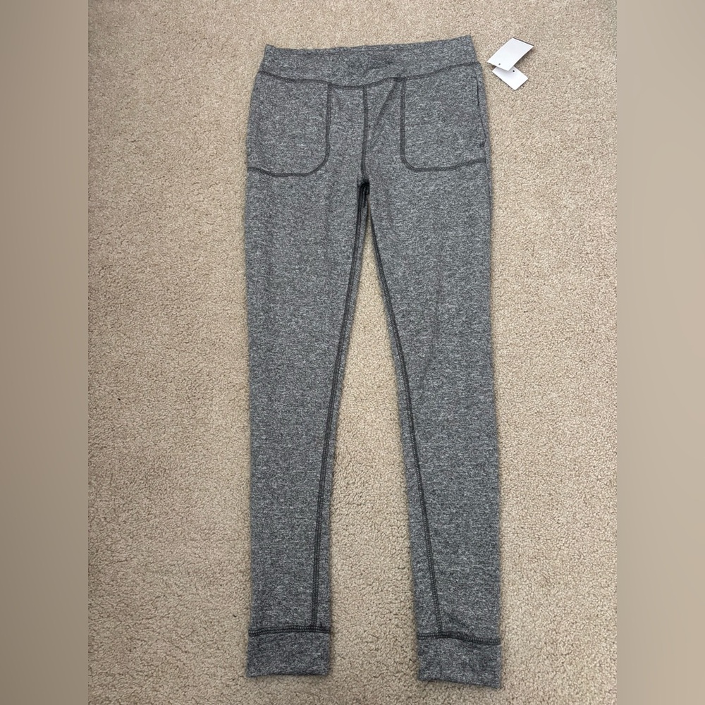 Girls gray athletic Balance collection soft leggings 14/16. NWT